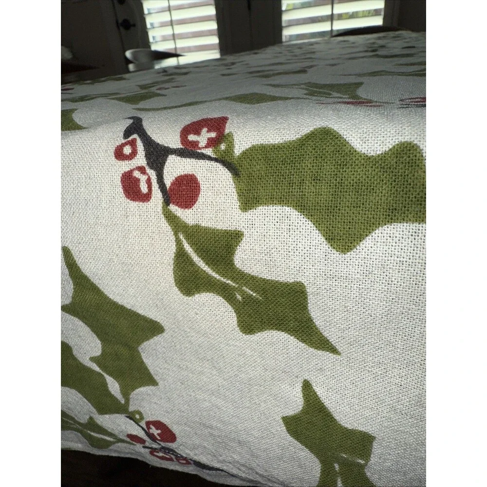 Crate & Barrel Holly Table Runner 14x90 Cotton Linen Christmas Holiday Berries